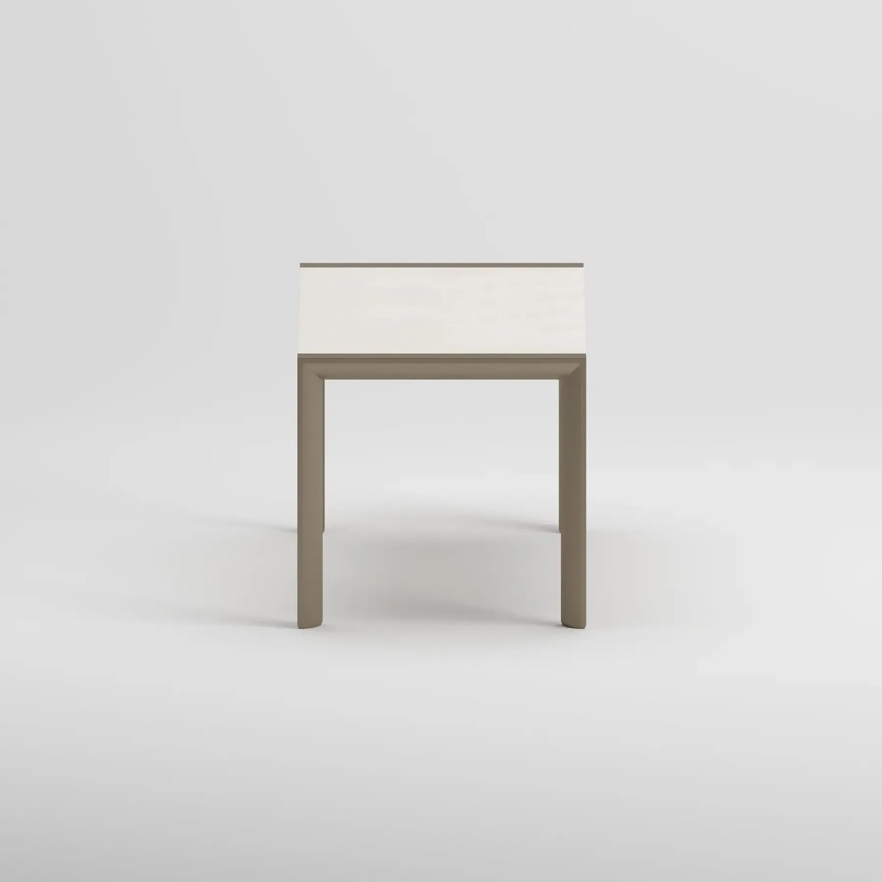 Etna Table