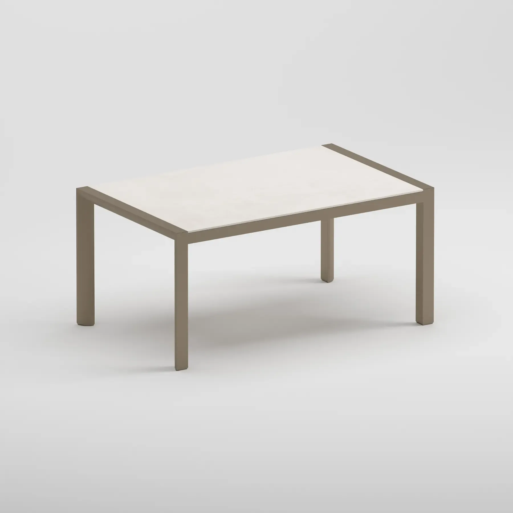 Etna Table