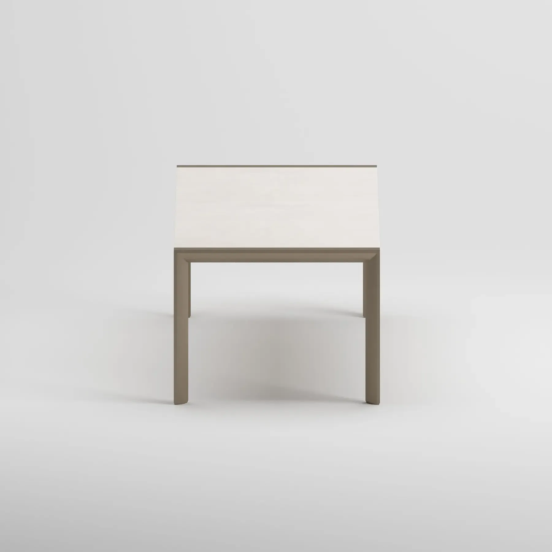 Etna Table