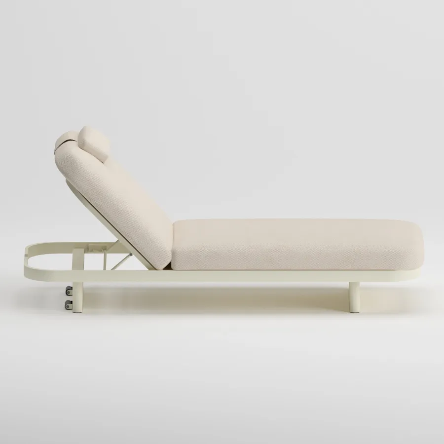 EDGE Solo Sunbed | Frozen