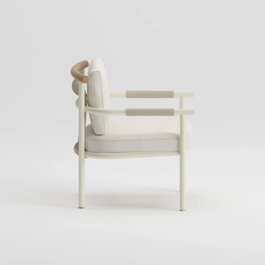 OSMO Armchair | Frozen