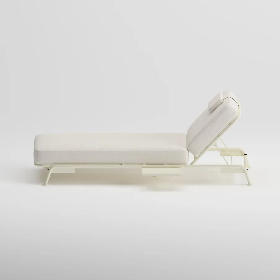 SUNSET Sofa | Frozen
