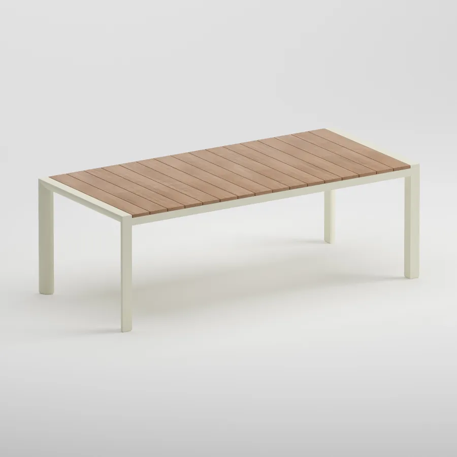 ETNA Iroko Table | Frozen