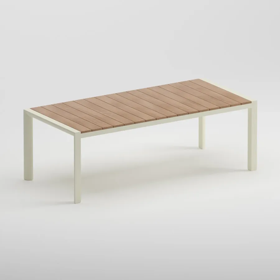 ETNA Iroko Table | Frozen