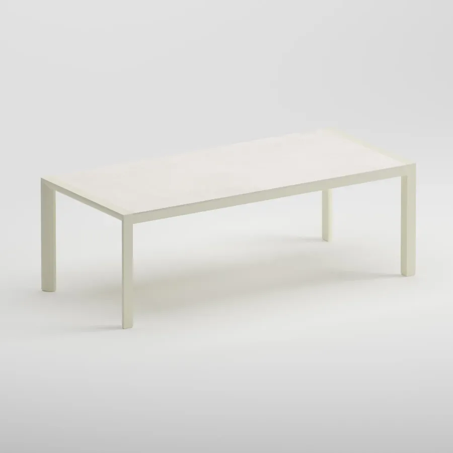 ETNA Table | Frozen