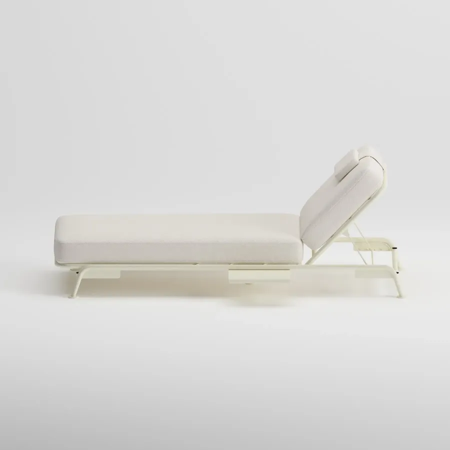 SUNSET Sofa | Frozen