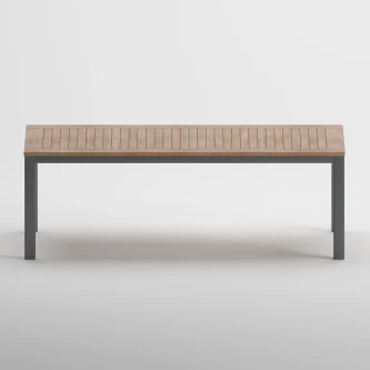 Nelly Table