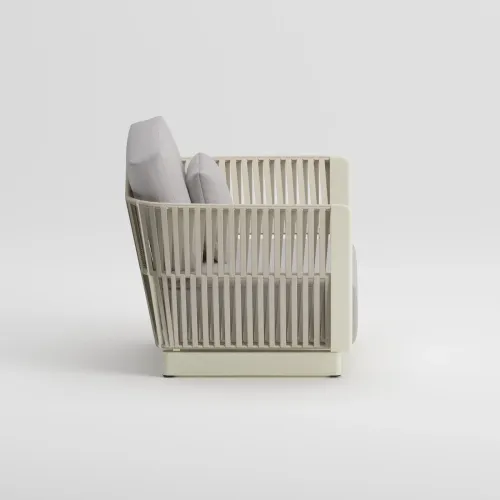 CAEN Living Chair | Frozen